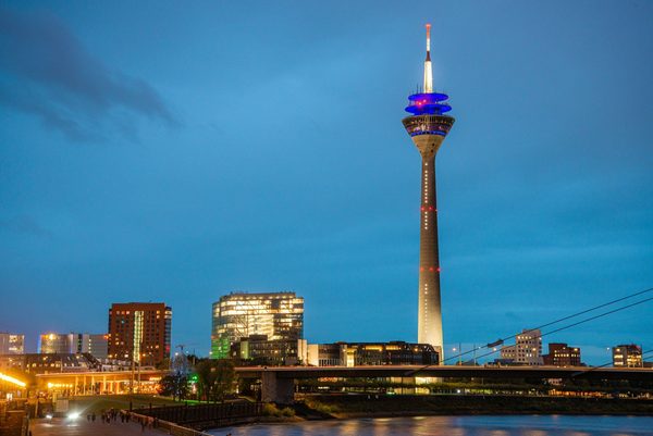 Seitensprung in Düsseldorf: Blick auf die Stadt