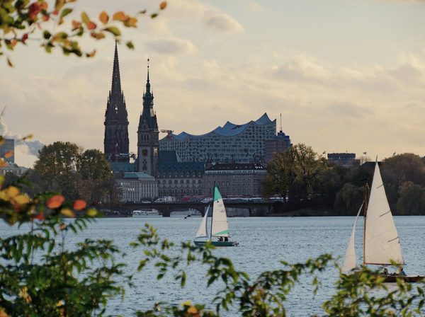Seitensprung in Hamburg: Blick auf die Stadt